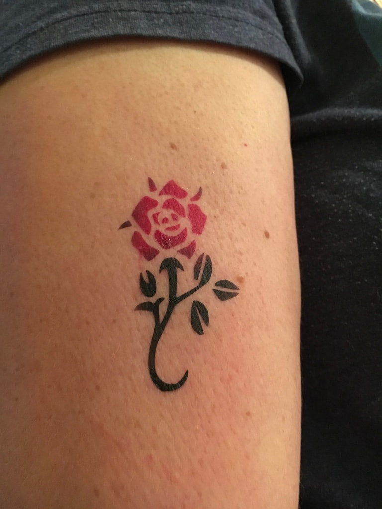 Airbrush red rose tattoo